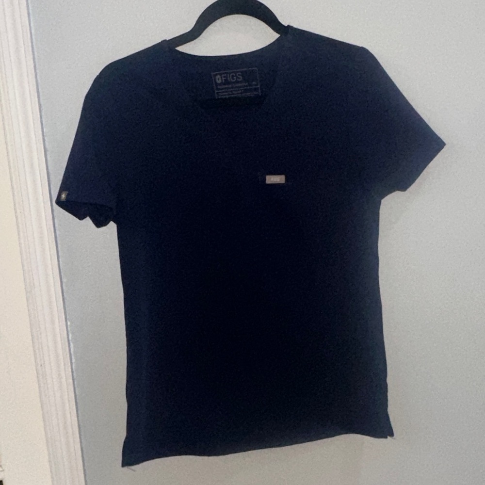 Figs Women's Navy Short Sleeve Scrub Top